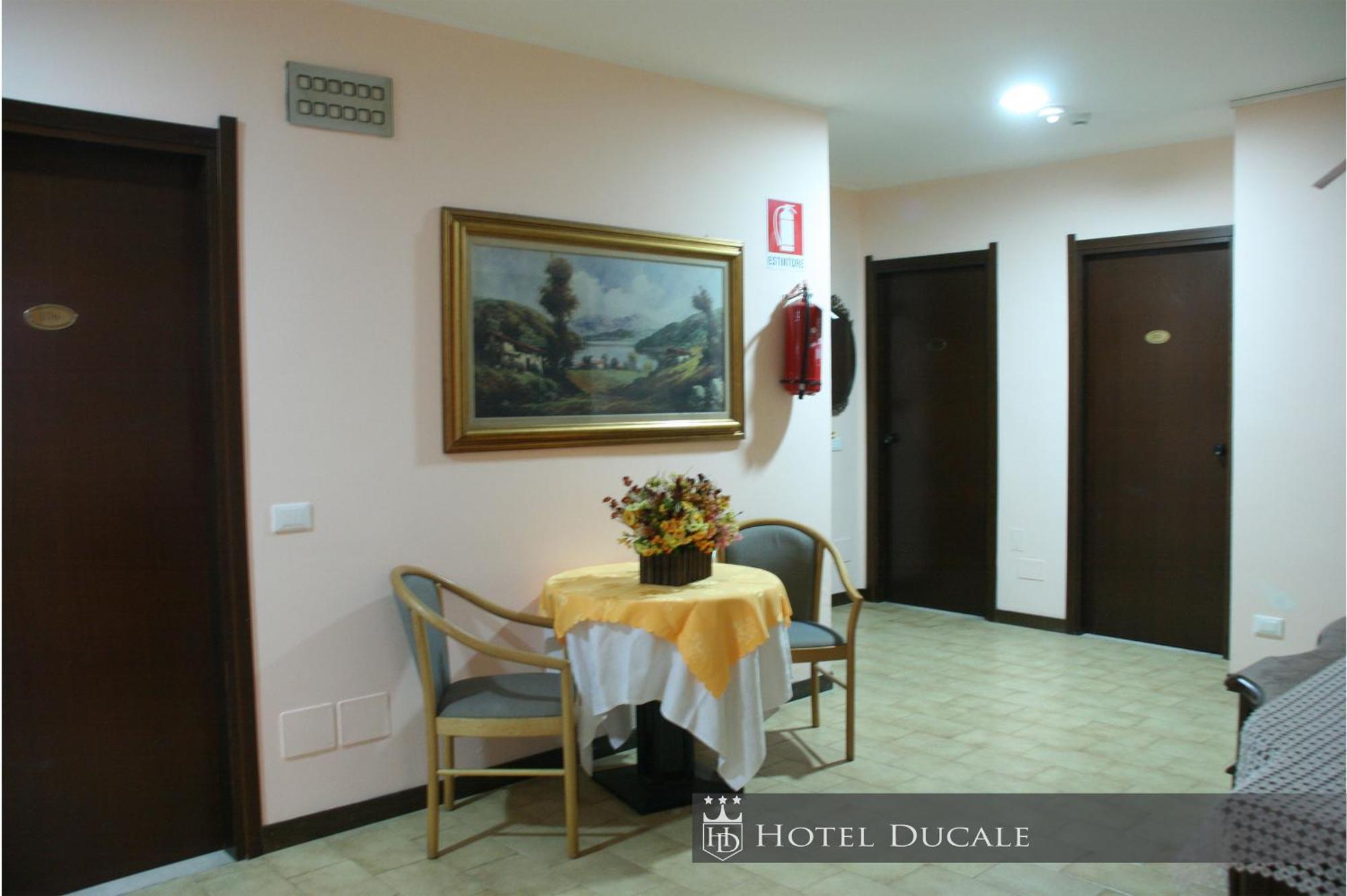 Hotel Ducale Vigevano Exteriér fotografie