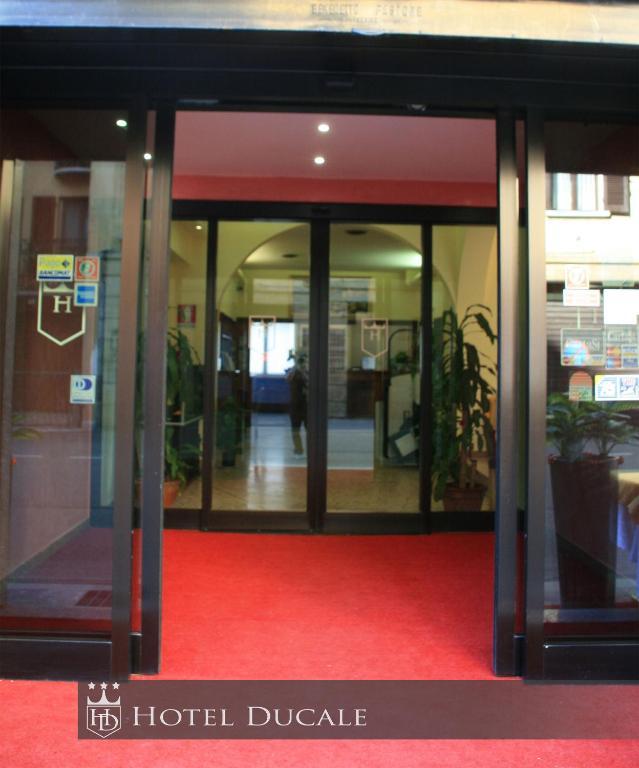 Hotel Ducale Vigevano Pokoj fotografie