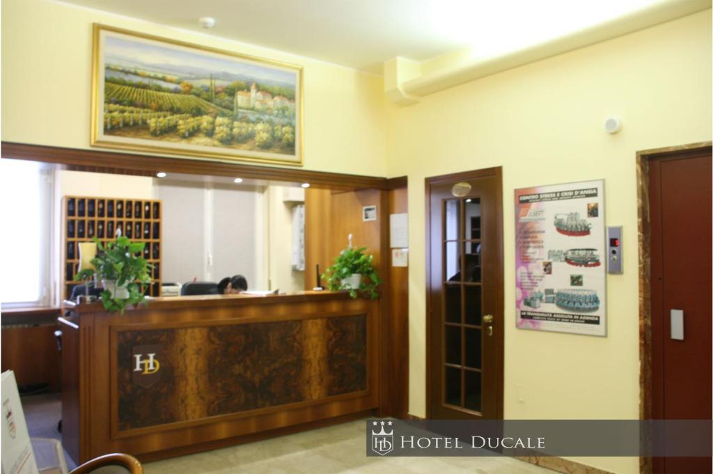 Hotel Ducale Vigevano Pokoj fotografie