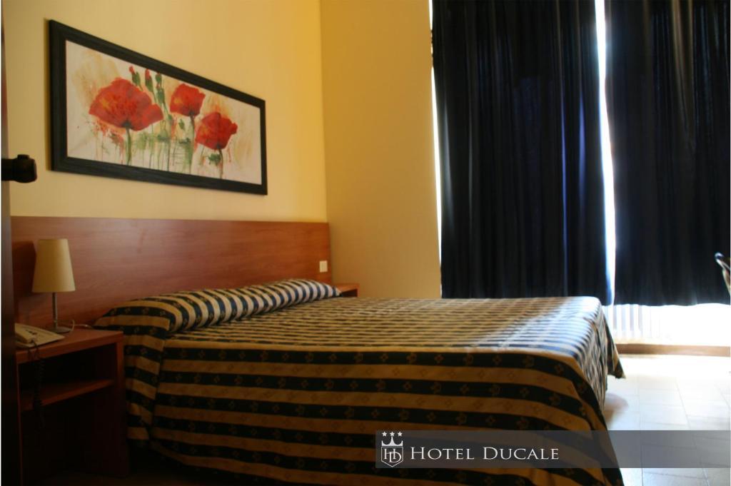 Hotel Ducale Vigevano Pokoj fotografie