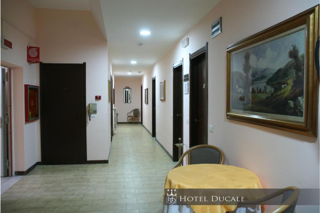 Hotel Ducale Vigevano Pokoj fotografie