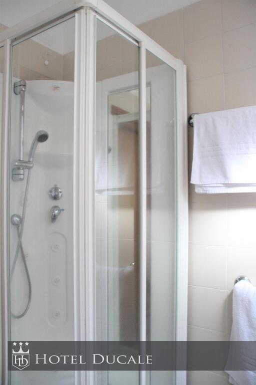 Hotel Ducale Vigevano Pokoj fotografie